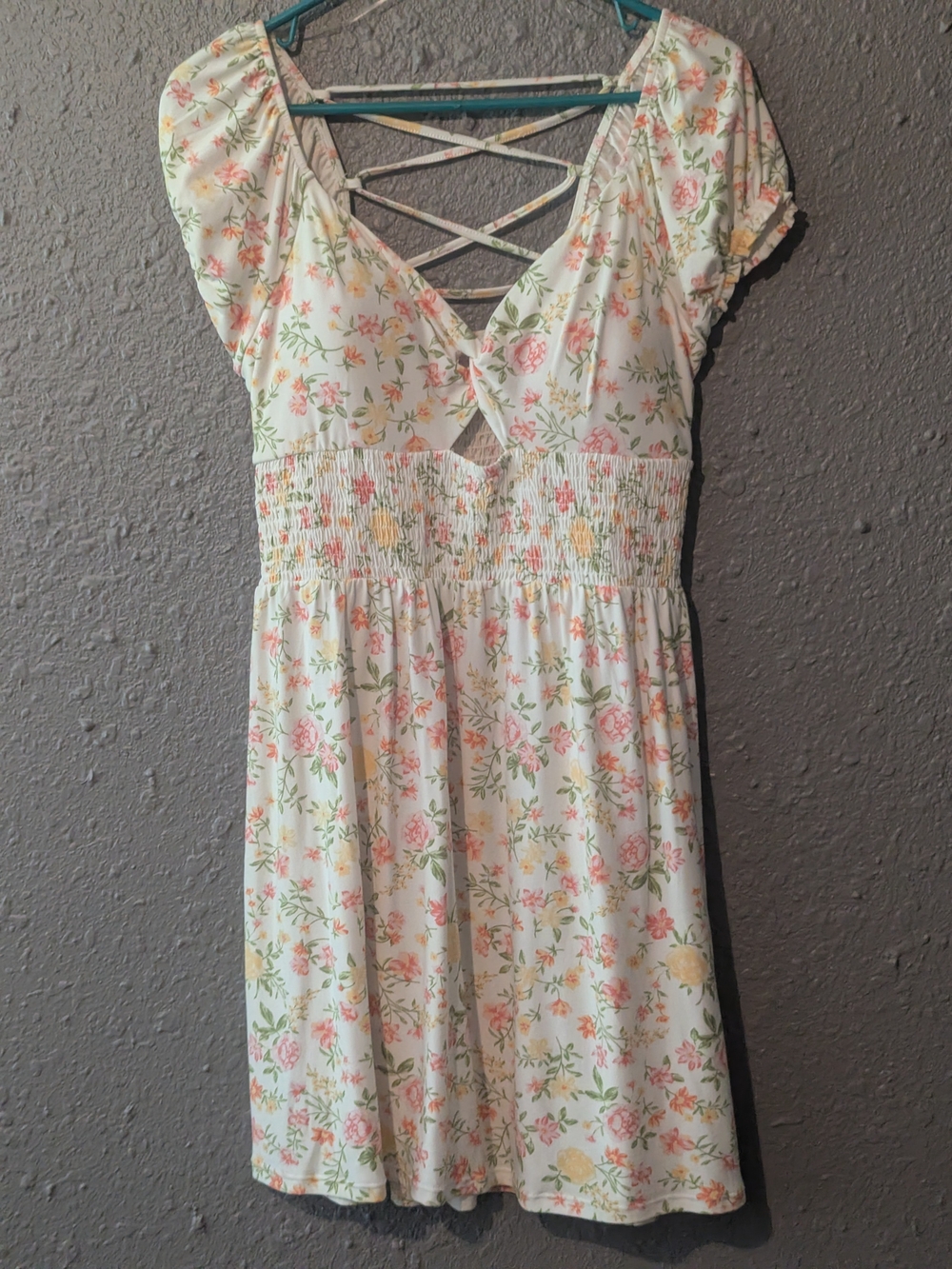 Sz M White Floral Dress with Pink & Yellow Blooms Juniors